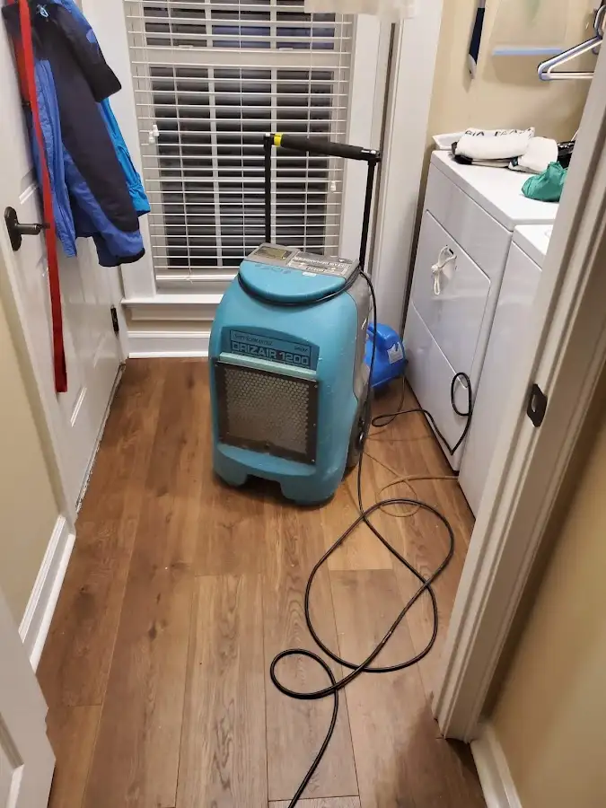 Commercial dehumidifier deployed for Crawl Space Restoration in Haines City